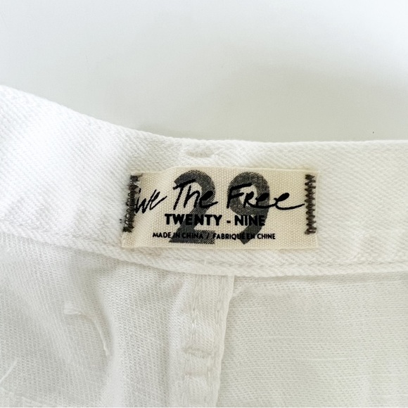 Free People Loving Good Vibrations Denim Cutoff Shorts Spring White 29 NWT - Picture 4 of 12